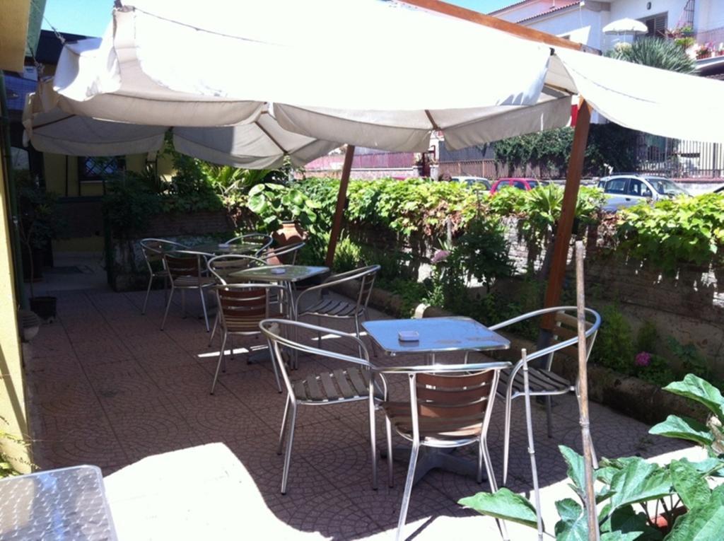 Albergo Delle Rose Pozzuoli Exterior foto